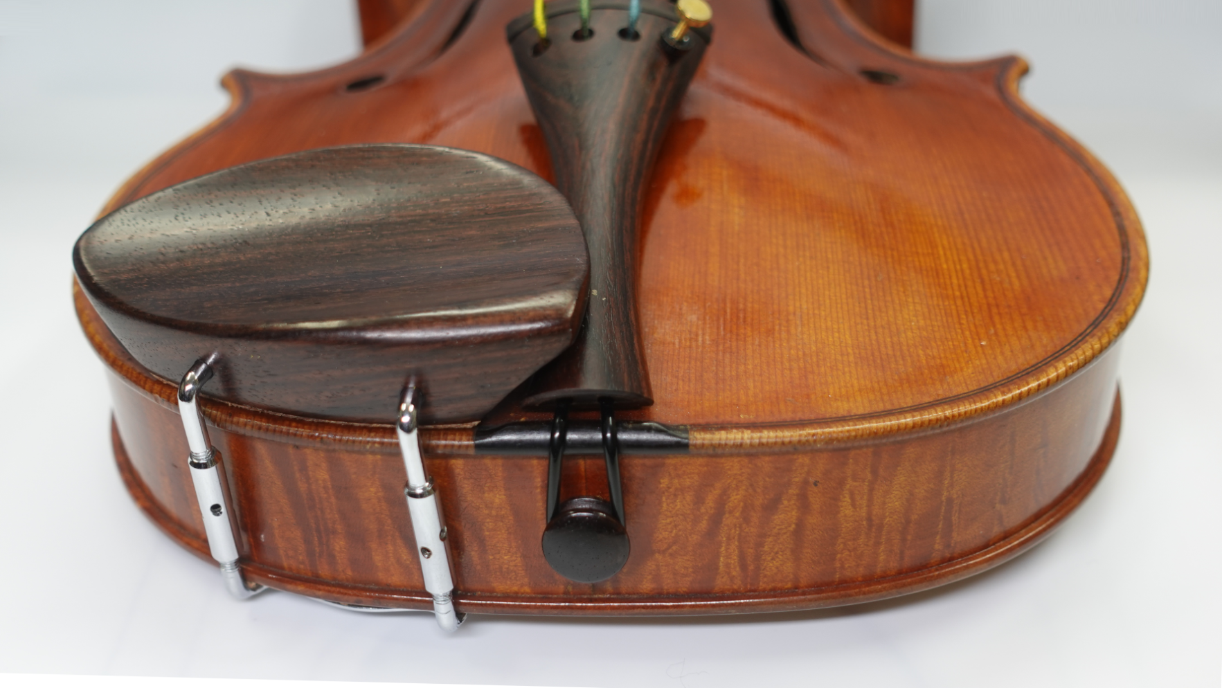 バイオリン 顎当てシタンローズ スドラド型-